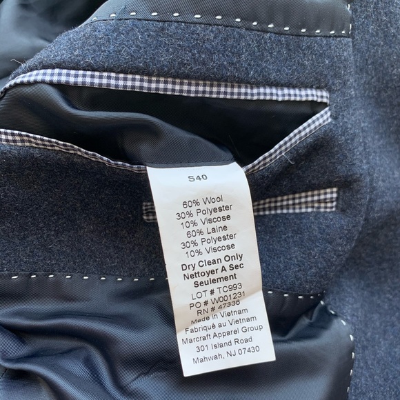 SOLD - Men’s Tommy Hilfiger Wool Coat - Picture 5 of 5